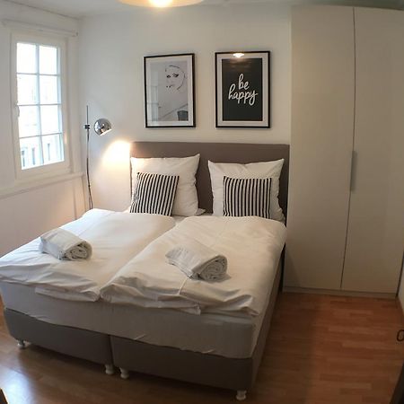Privatzimmer In Bester Altstadtlage Tübingen Habitación foto