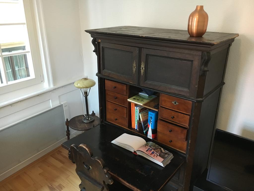 Privatzimmer In Bester Altstadtlage Tübingen Exterior foto