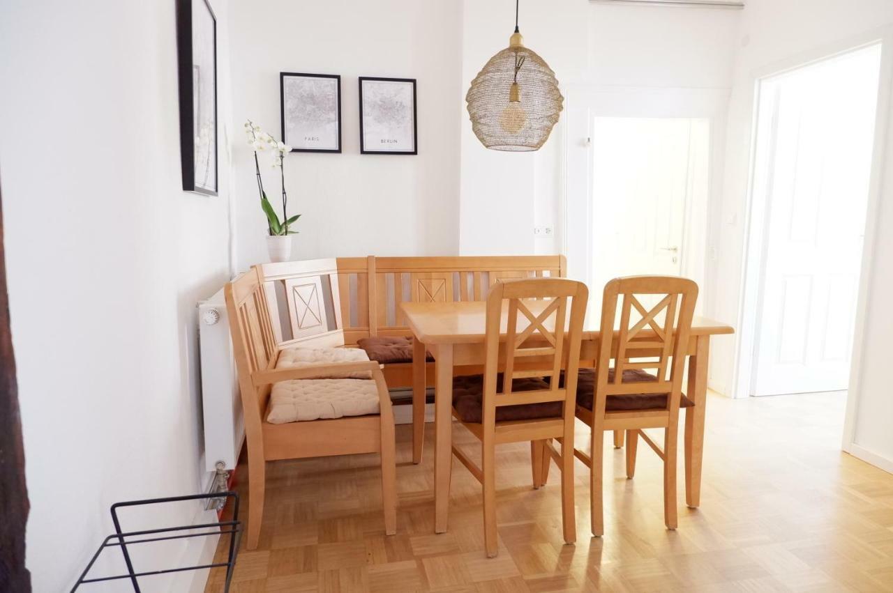 Privatzimmer In Bester Altstadtlage Tübingen Exterior foto